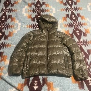 Patagonia Raven Rocks Down Hoody Jacket